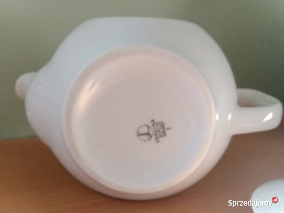Czajniczek porcelanowyLubiana Łódź sprzedam