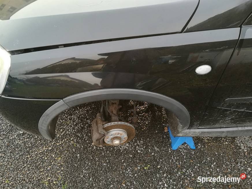 Prawy lewy błotnik opel corsa c Karoseria Mieleszyn