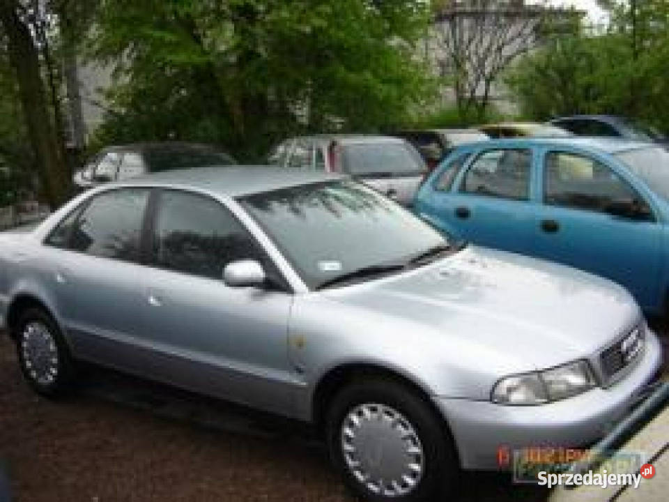 Audi A4 BEZWYPADKOWY85idealnySERWISOWANYkrajowy centralny zamek małopolskie sprzedam