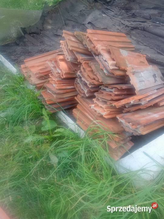 Dachówka czerwona stara karpiówka na buda psa Czernikówko sprzedam