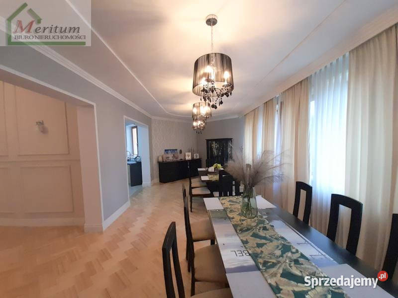 Dom wolnostojący do sprzedania Krosno 400m2 2 piętra sprzedam