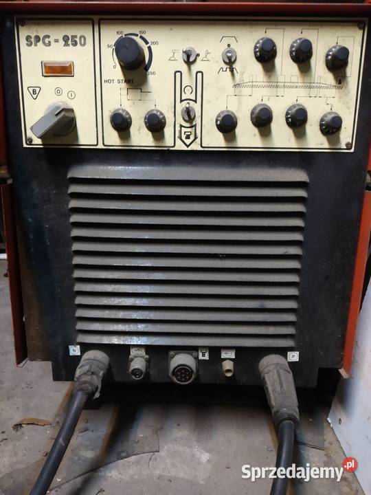 Gniazdo podgrzewacza gazu migomat SzR16P2EG5 MIG