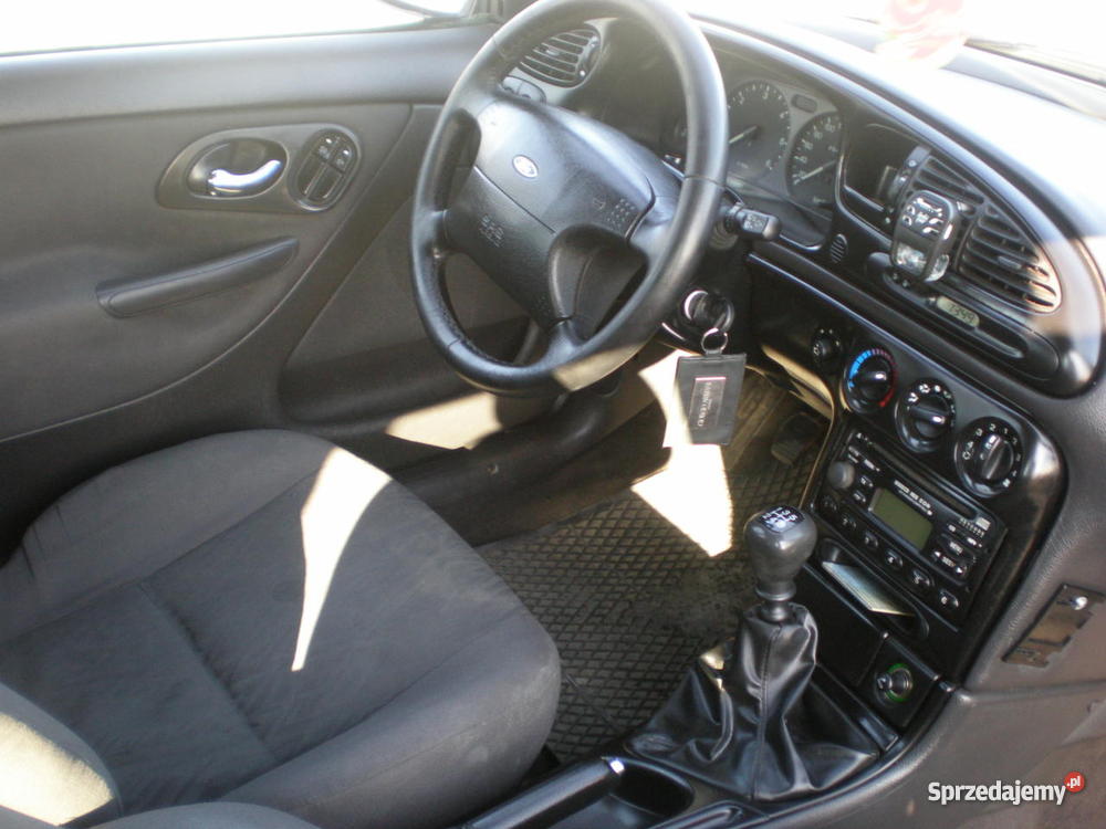 Ford Mondeo MK2 kombi 18TD manualna Złotów