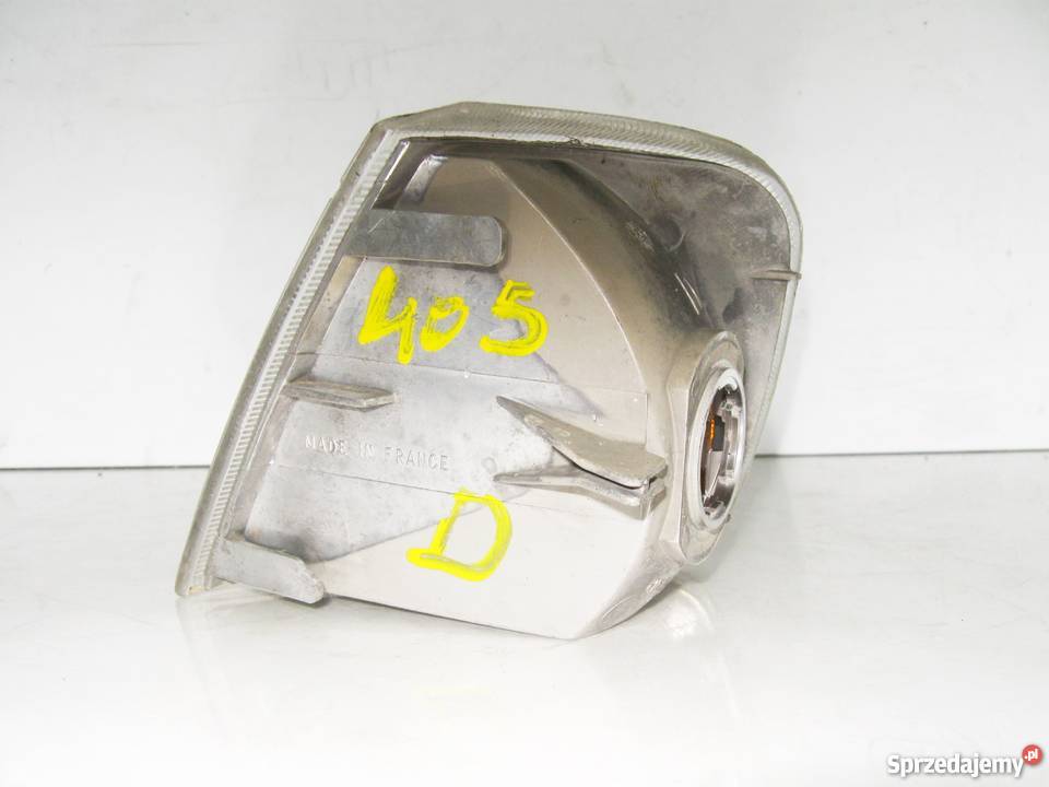 Kerunkowskaz Przód Prawy PEUGEOT 405 zachodniopomorskie Szczecinek