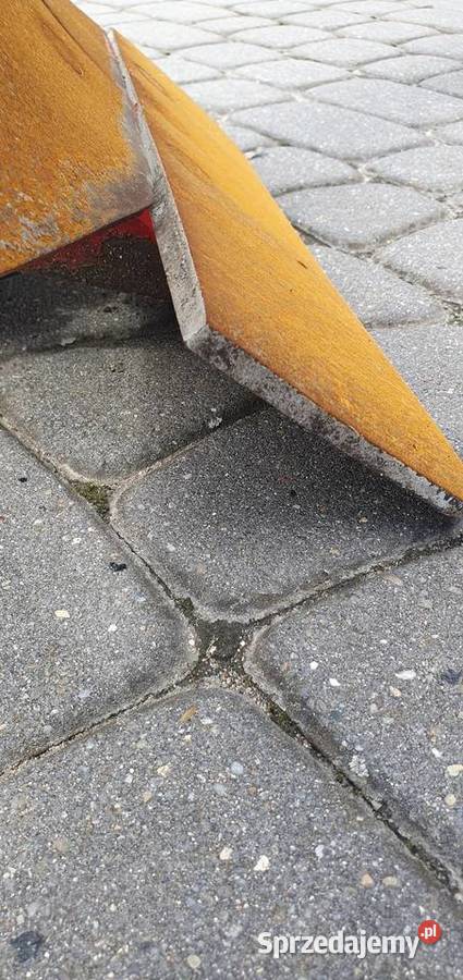 Pług Unia Tur120 B40 Maszyny uprawowe