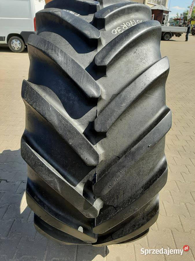 Opona używana rolnicza 60070R30 MICHELIN AXIO Opony rolnicze Zaścianki