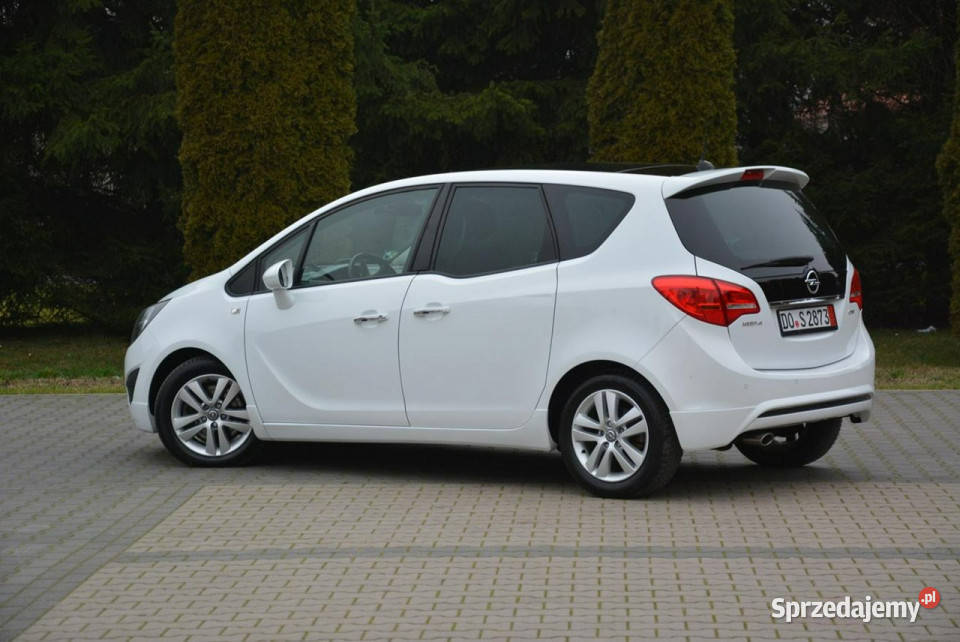 Opel Meriva Innovation Brązowe Skóry Kolorowa