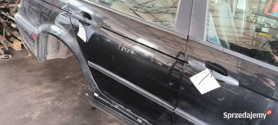 DRZWI PRAWE TYŁ BMW E46 320 D