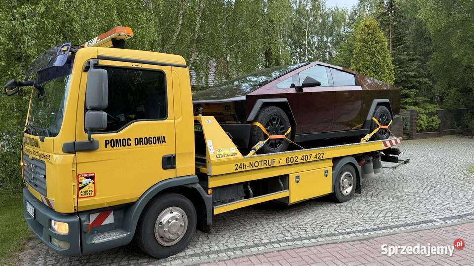 Laweta Łódź usługi holowania samochodów Pomoc Pomoc drogowa i holowanie łódzkie