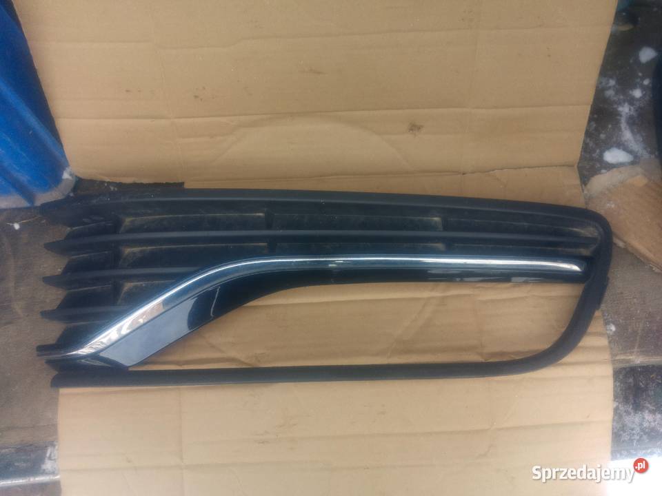 VW POLO 6C0853666D prawa kratka zderzaka chrom osobowe zachodniopomorskie Dębno