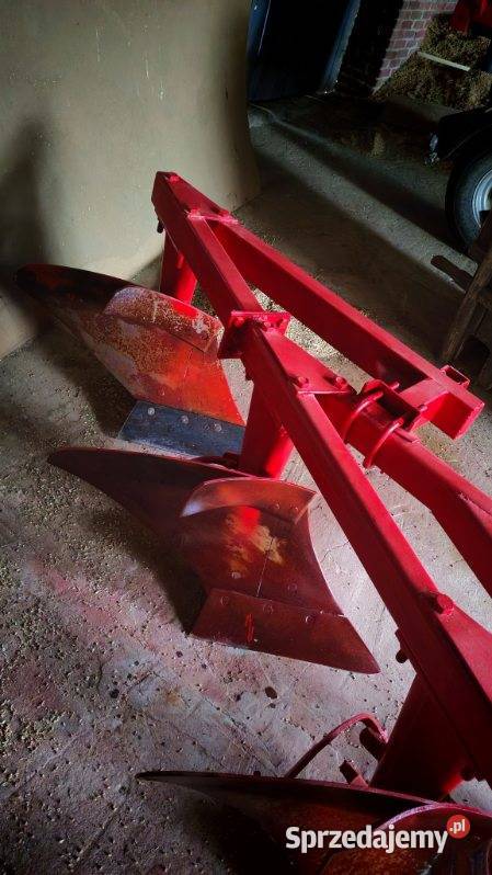 Sprzedam pług Grudziądzki 31 nieuszkodzony sprzedam