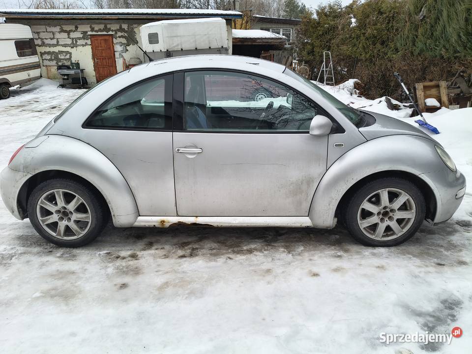 Sprzedam mały oszczędny samochód manualna New Beetle Chełm