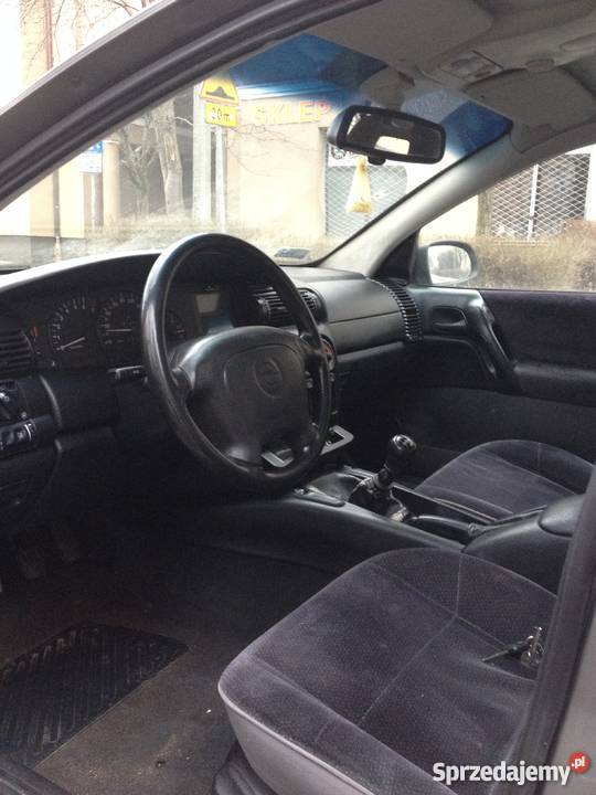 Opel Omega B Kombi 20 8v BenzynaGaz Radom