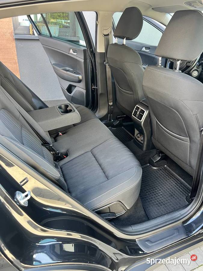 KIA Sportage 16 GDI wersja M 2016 77 500 Mogilany