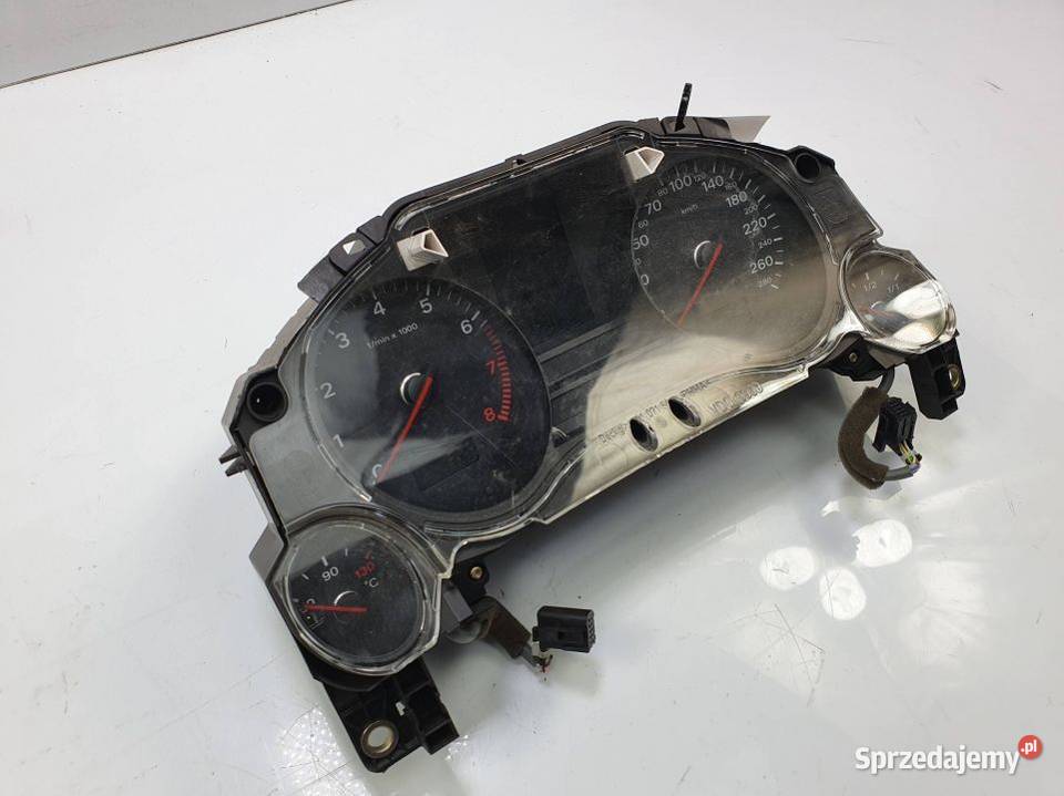 LICZNIK ZEGAR AUDI A8 D3 4E0920900H osobowe kujawsko-pomorskie