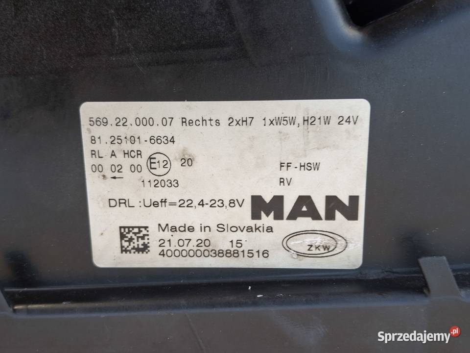 MAN TGL TGM LIONS REFLEKTOR PRAWY LAMPA PRAWA Bieleń