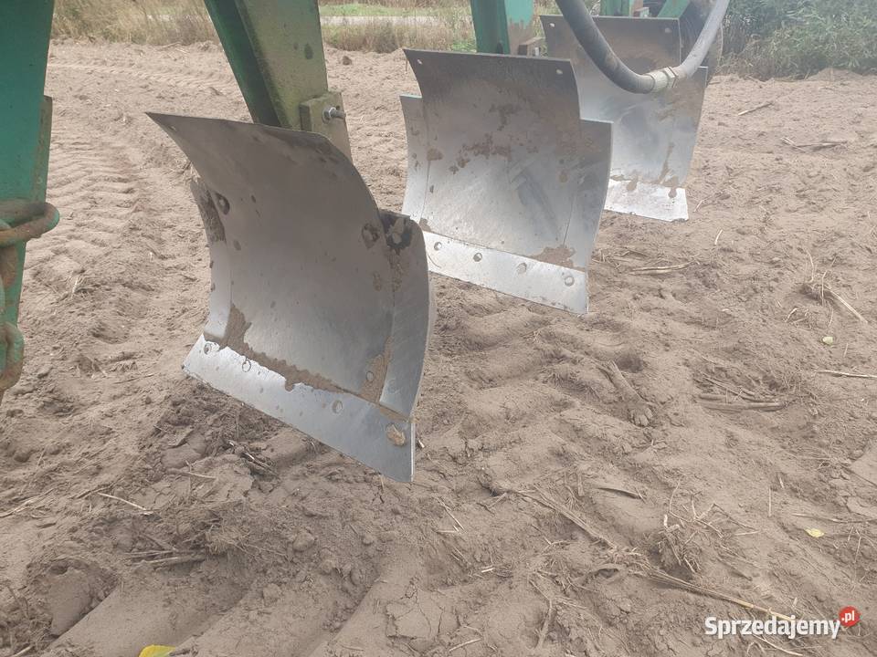 Pług wahadłowy famarol u125 nieuszkodzony Rolnictwo