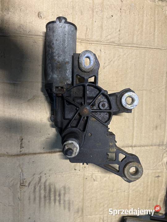 Silniczek tylnej wycieraczki Passat b5 b5fl Bydgoszcz
