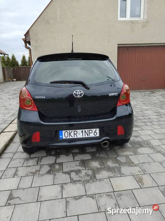 Toyota Yaris 18 ts radio Krapkowice sprzedam
