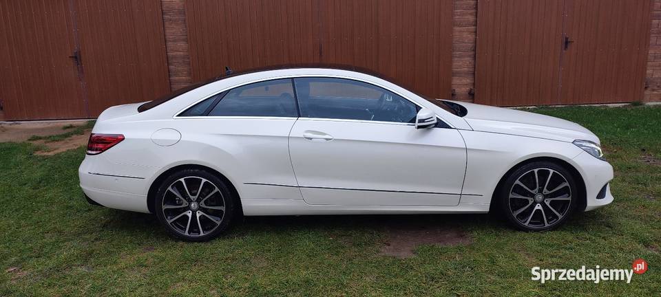 MercedesBenz E200 Coupe Prywatnie Lift 7G ILS światła przeciwmgielne Staszów