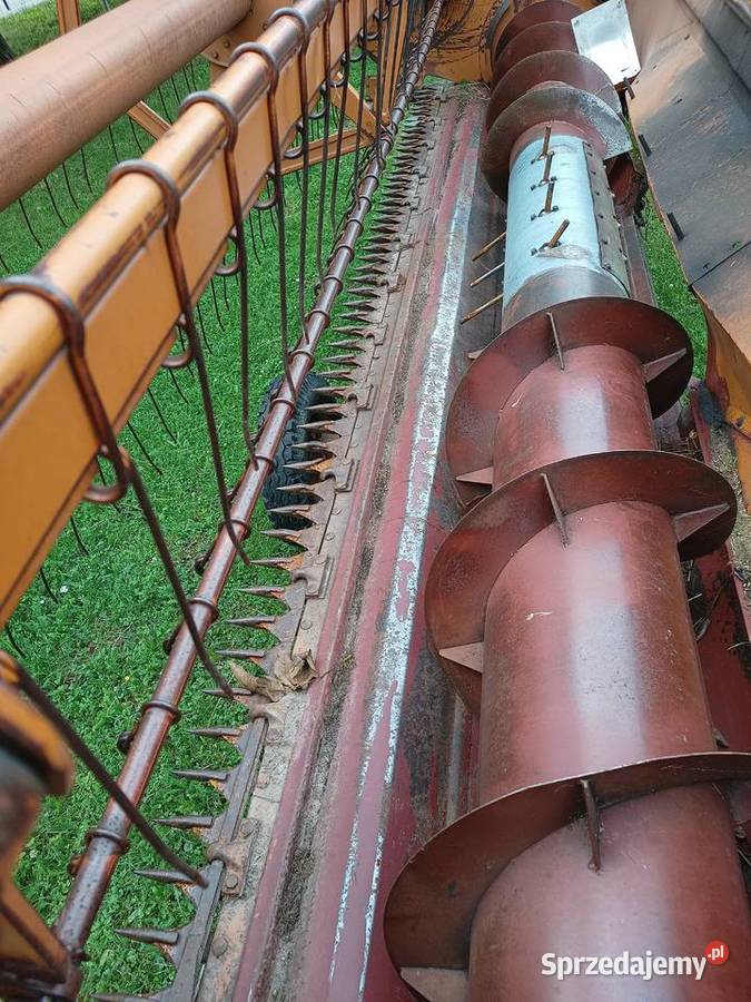 Kombajn zbożowy Bizon ZO56 heder 1988 Łubnice