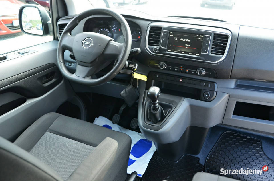 Opel Vivaro 120 8 Osób Serwis Super Stan mazowieckie Ostrów Mazowiecka