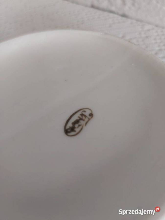 Gżel ceramiczna bombonierka sprzedam