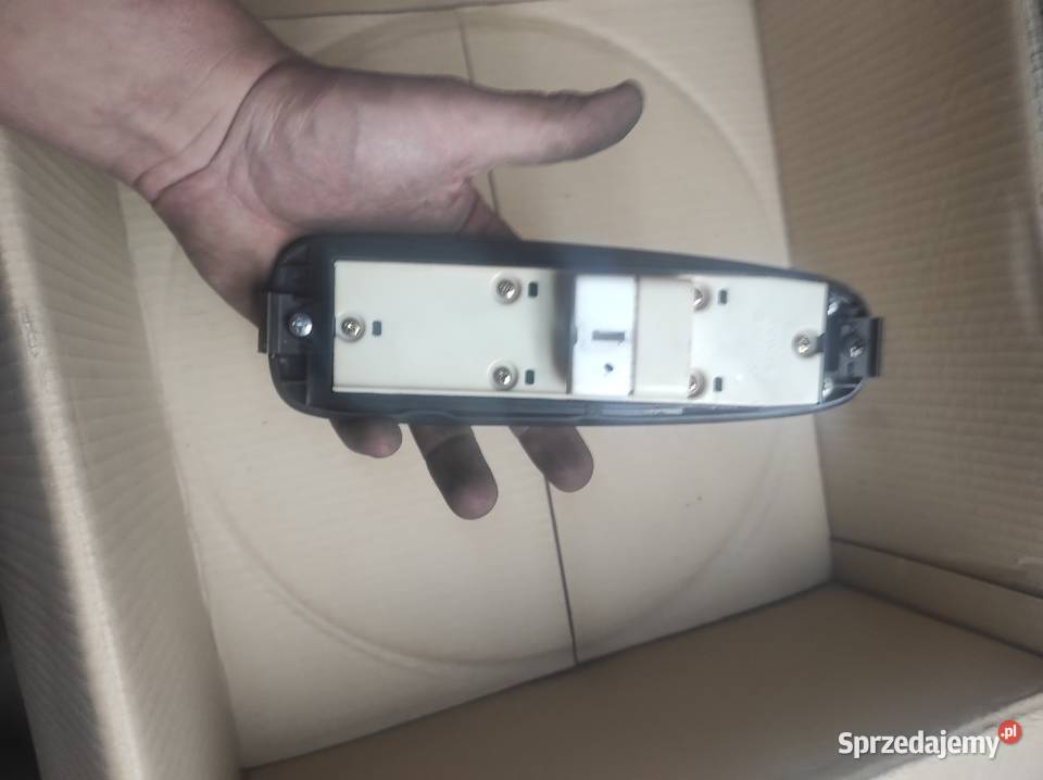 Panel sterowania szybami Lexus LS 400 UK Rok produkcji 1995 Częstochowa