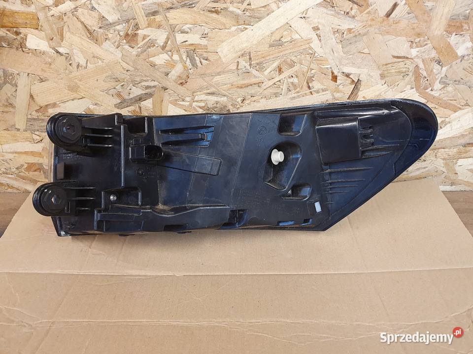 VW ID4 ID4 LAMPA LEWA TYLNA LEWY TYŁ 11A945095 Międzychód sprzedam