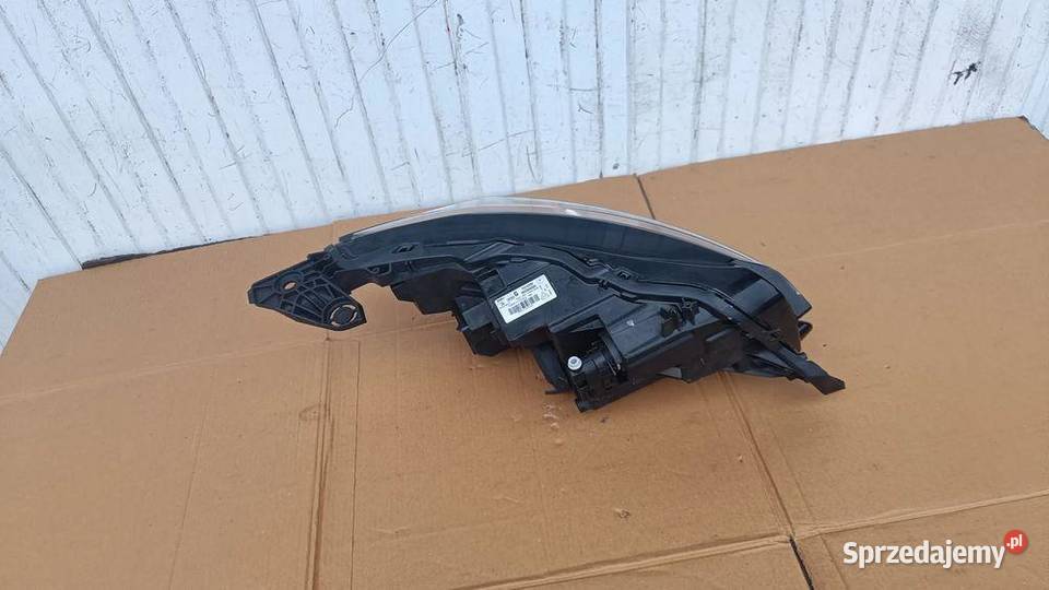 PEUGEOT 208 II FULL LED LAMPA LEWA dostawcze Lampy przednie
