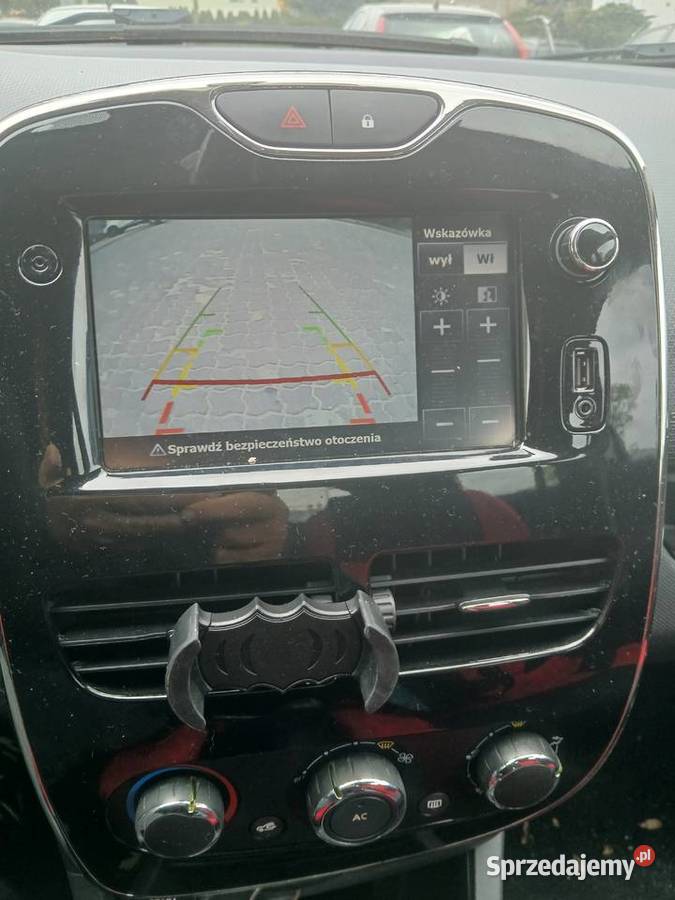 Clio IV z LPG Tomaszów Mazowiecki