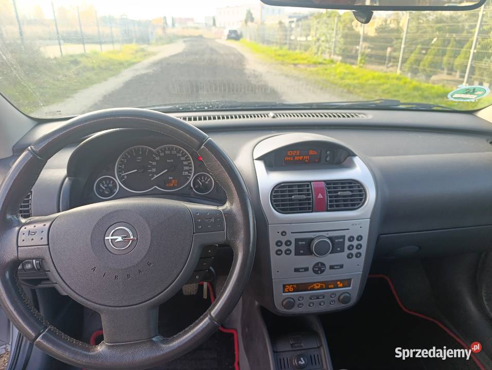Opel Corsa C 10benzyna klimatronik Corsa Oleśnica sprzedam