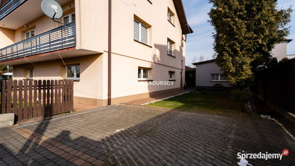 Mieszkanie 1002m2 3pokojowe Kraków Obrońców Helu małopolskie