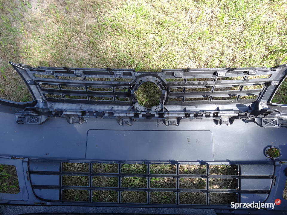 derzak przód przedni vw caddy 2k5 Niemodlin