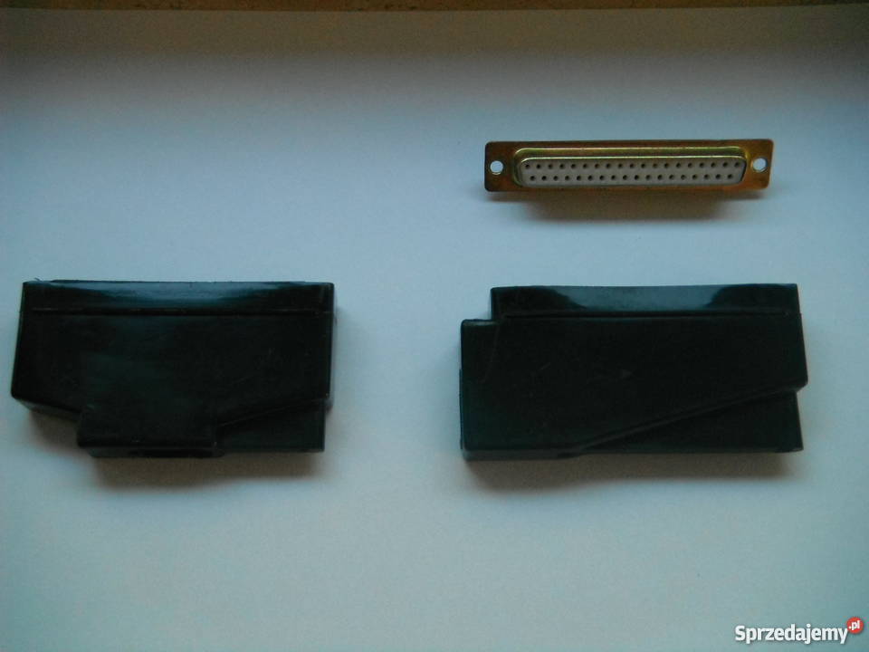 Obudowa osłona do złącz DB 37 na kabel kątowa i Chlewiska