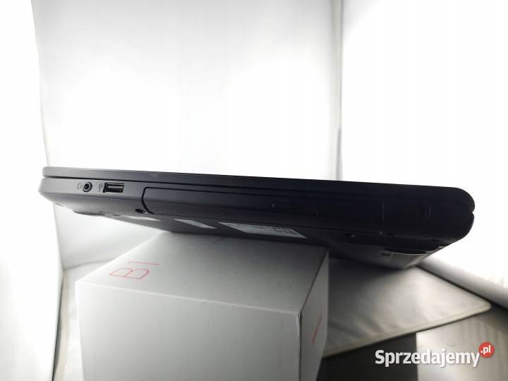 Laptop Fujitsu Lifebook a555 156 i35005U 4GB Warszawa sprzedam