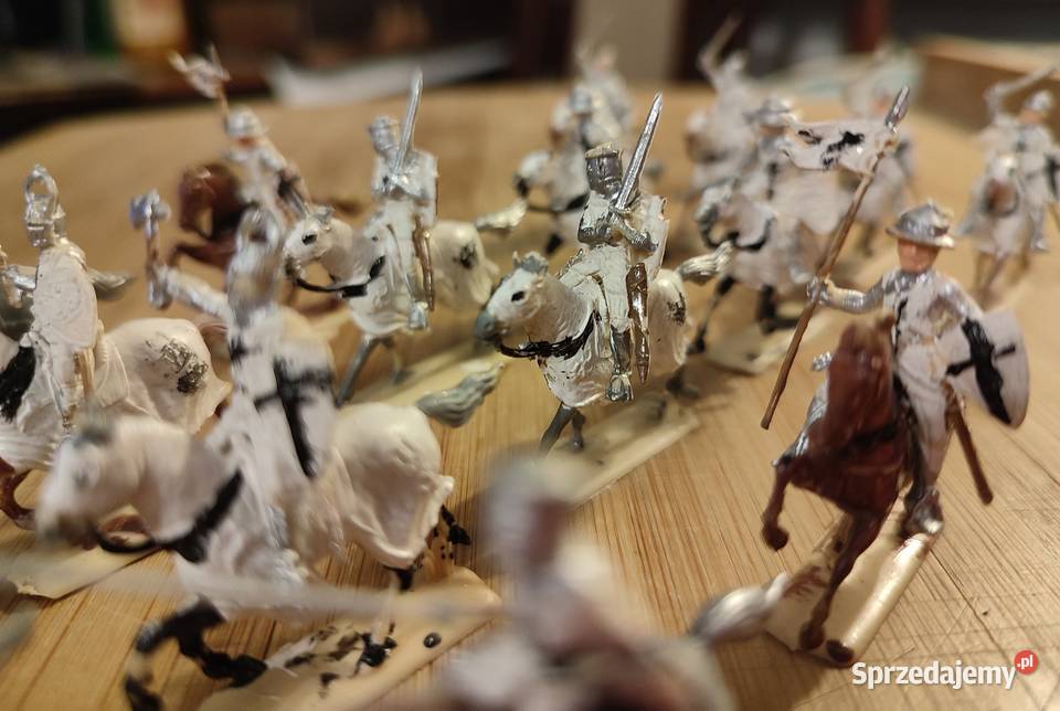 Żołnierzyki miniatury Krzyżaków Warszawa