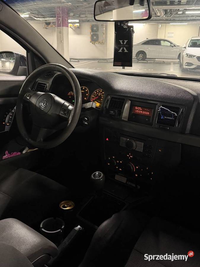 Opel Vectra C 19 CDTI 150 Life 2005 kombi 6 1910cm3 Samochody osobowe Opole