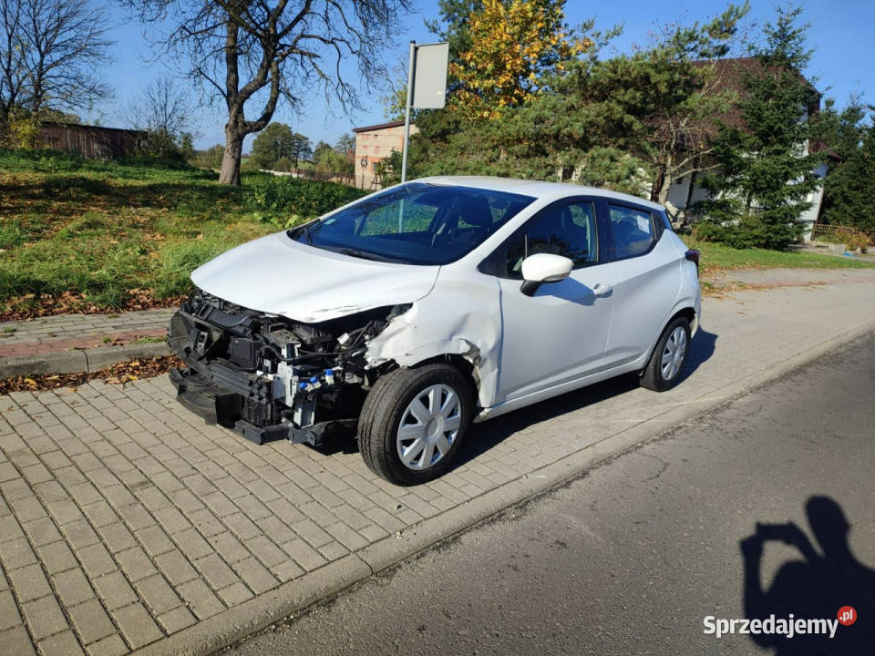 Nissan Micra Micra K14 2017 lakier metallic
