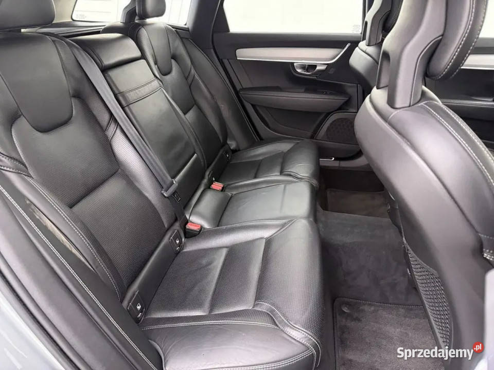 Volvo V90 20 D3 Automat Inscription Skóry Rok produkcji 2018 mazowieckie Lipówki