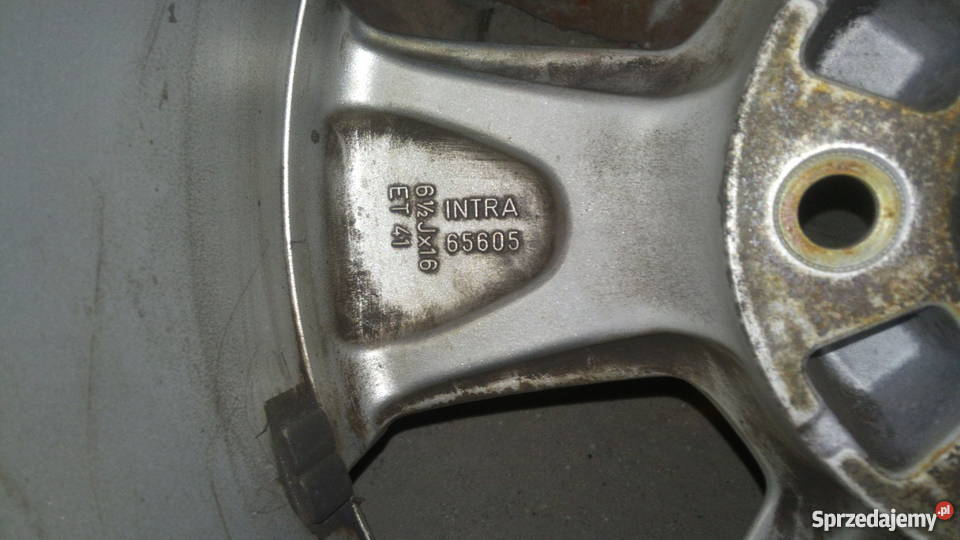 Alufelgi Opel Vectra C z oponami Warszawa