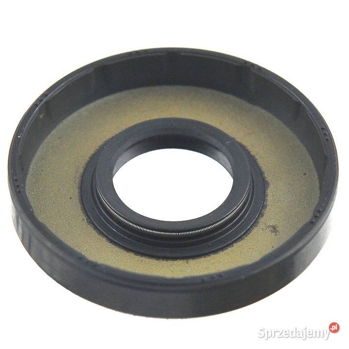 Uszczelniacz 24 x 60 x 10 mm Kubota L39 L3940 podkarpackie Tajęcina sprzedam