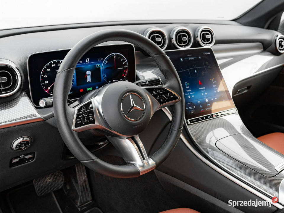 Mercedes GLC 300 DX25348300 DE 4MATIC Avantgarde pomorskie Gdańsk sprzedam