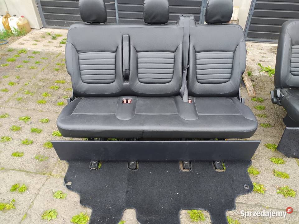 Tylne fotele kanapy Renault Trafic Vivaro Krzemień Drugi sprzedam