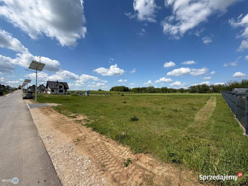 Działka na sprzedaż 1702m2 Pierzchnica
