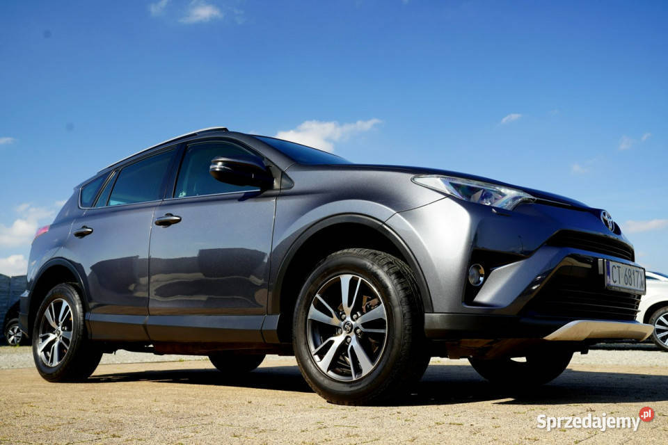 Toyota RAV4 4x4 PODGRZEWANE FOTELE xenon LEDY 4/5 sprzedam
