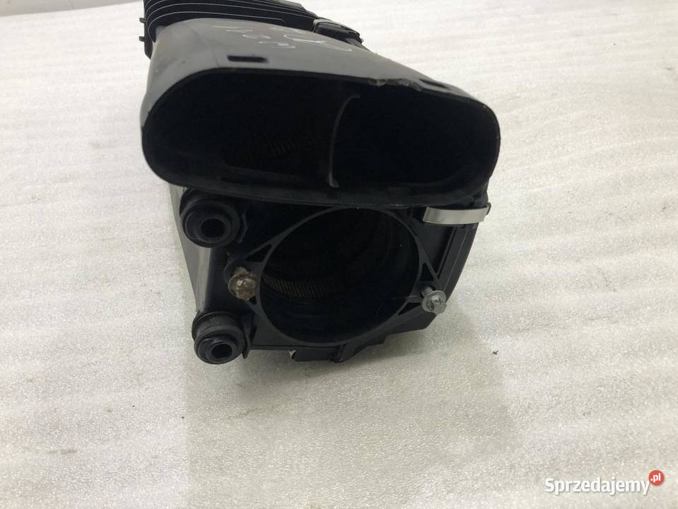 OBUDOWA FILTRA POWIETRZA MERCEDES EKLASA W211 22 osobowe