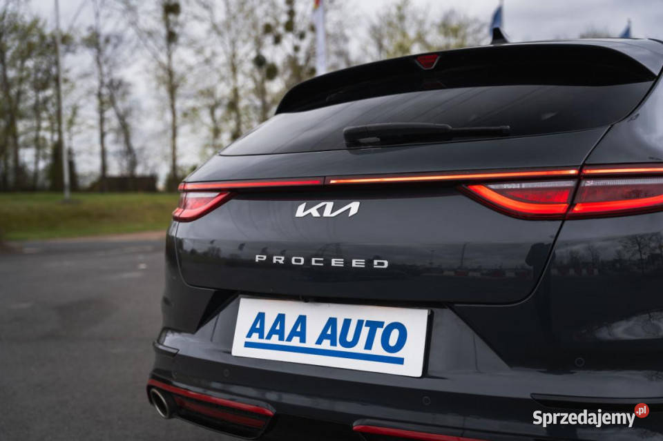 Kia ProCeed GT 16 TGDI światła do jazdy dziennej Zabrze