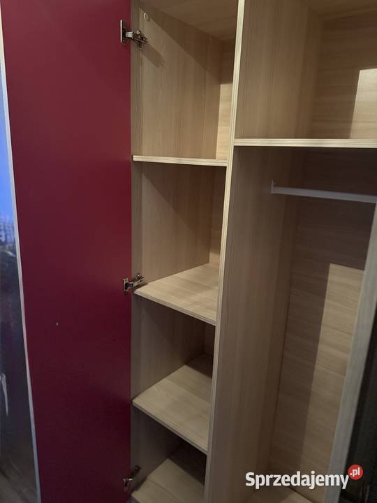 Mebelki do pokoju dziecięcego sprzedam