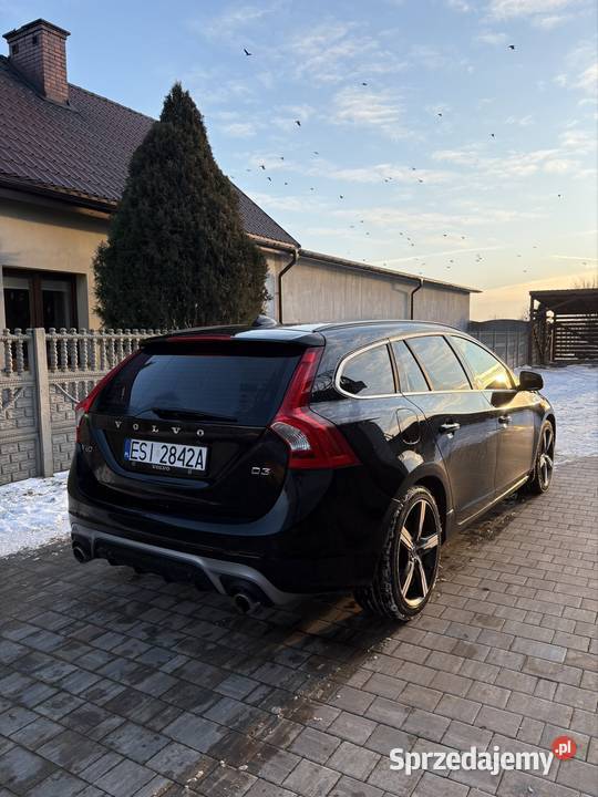 Volvo V60 D3 R design momentum 4/5 V60 Sieradz sprzedam